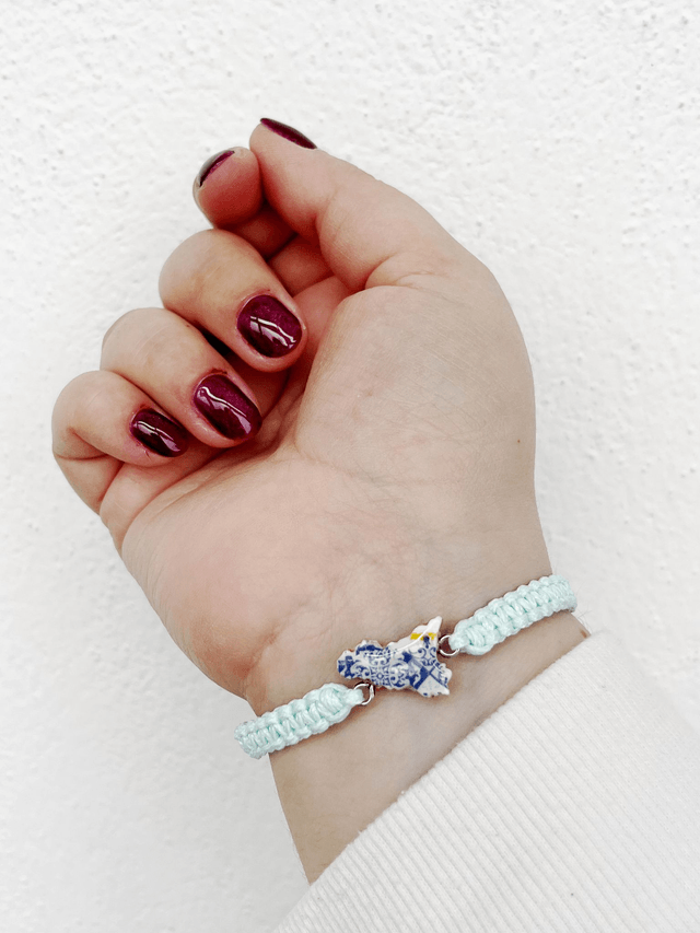 Bracciale Regolabile in Macramè con Sicilia in Argilla Polimerica - Vari Colori - Handmade