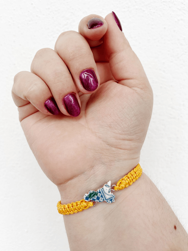 Bracciale Regolabile in Macramè con Sicilia in Argilla Polimerica - Vari Colori - Handmade