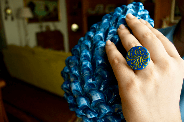 Anello regolabile con piastrella tonda