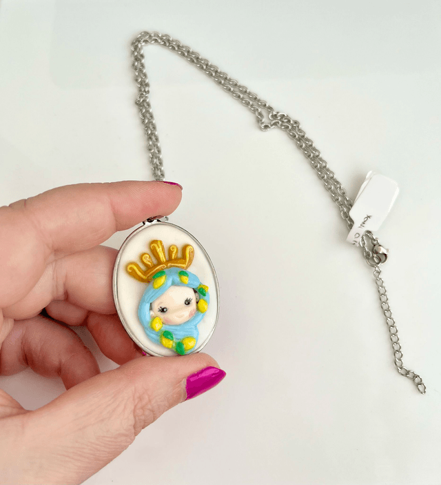 Collana Testa di Moro su cammeo ovale